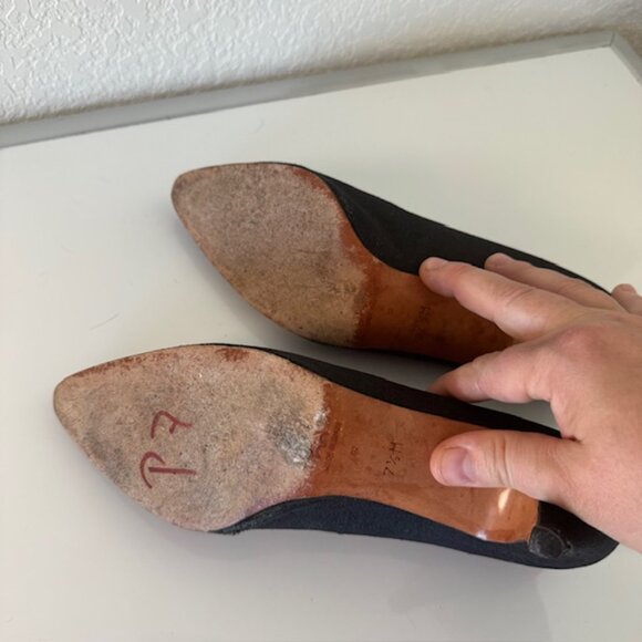 VINTAGE EVAN-PICONE (HAND MADE IN SPAIN) NAVY SOFT FABRIC HIGHHEEL PUMP Size 7.5 - Picture 5 of 7